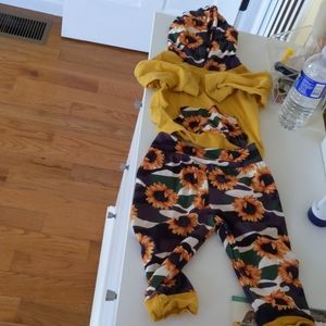 4/$25 sunflower camo matching baby outfit 12-18 m